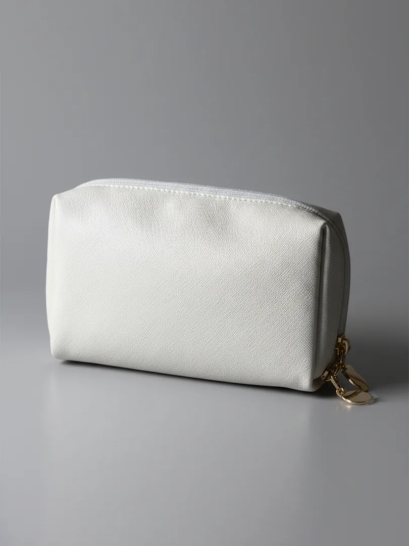 Custom cosmetic pouch manufacturing example